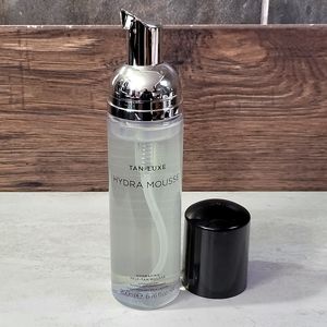 Tan-Luxe Hydra Mousse Light/Medium, self-tanning